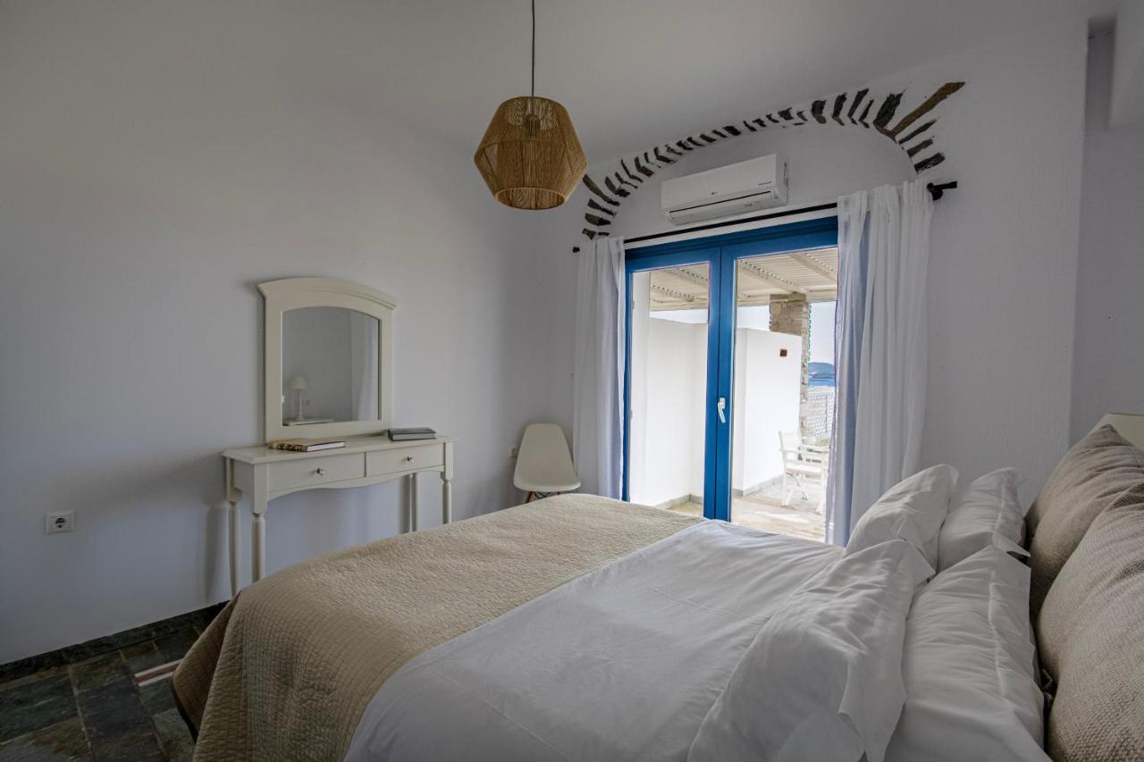 Anthemion Paros - Villas & Suites Света Ирина Парос Екстериор снимка