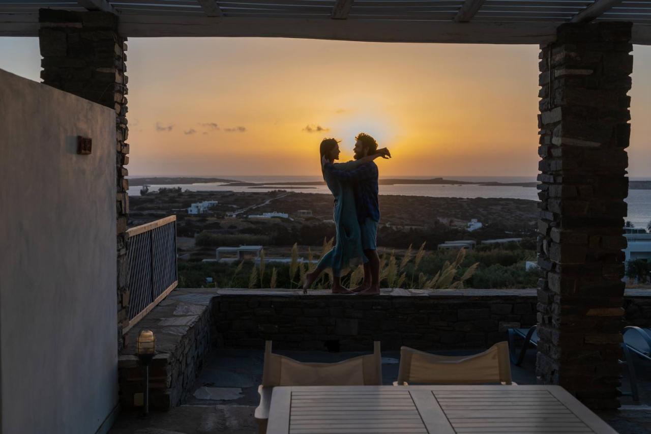 Anthemion Paros - Villas & Suites Света Ирина Парос Екстериор снимка